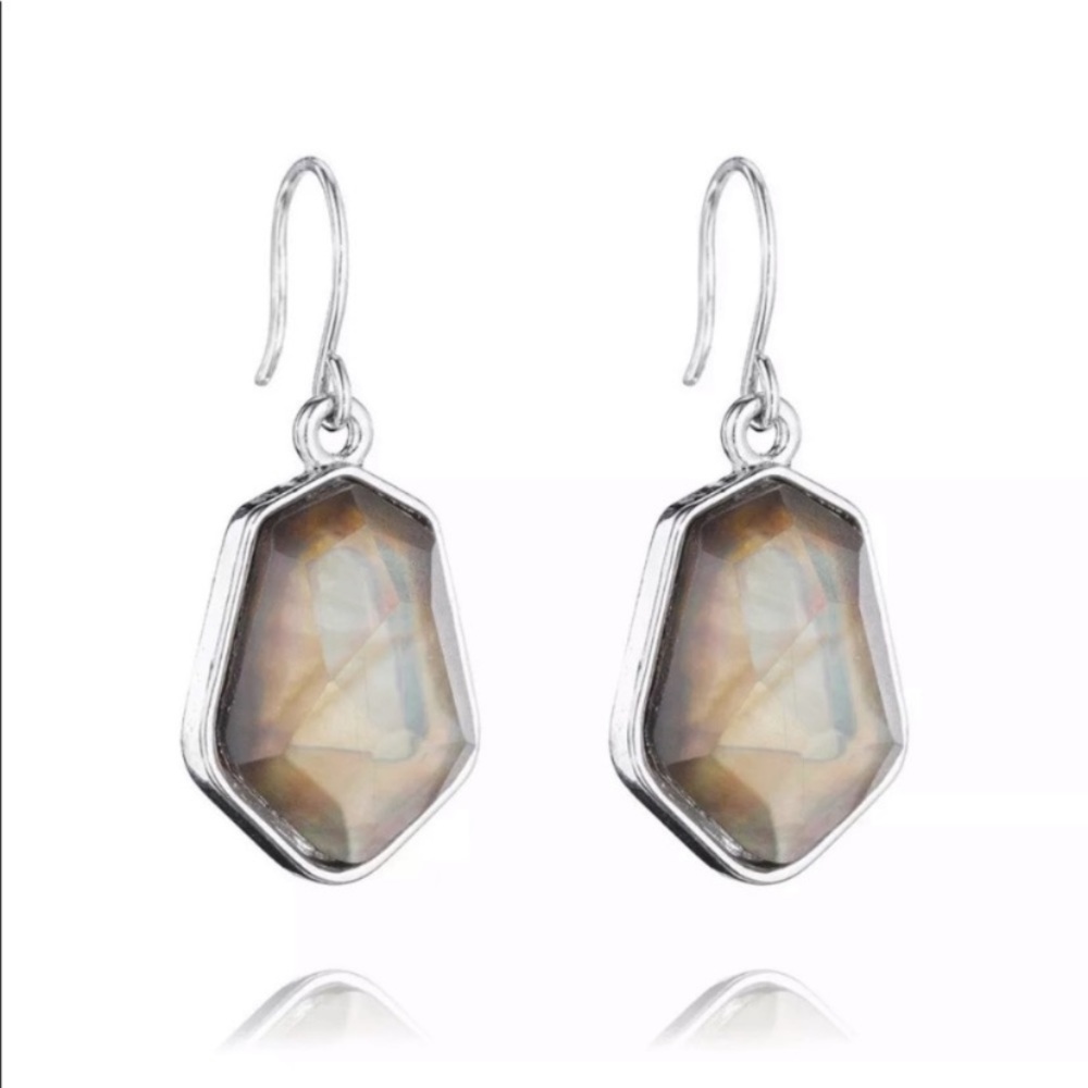 NEW Chloe + Isabel Ocean Lace Drop Earrings